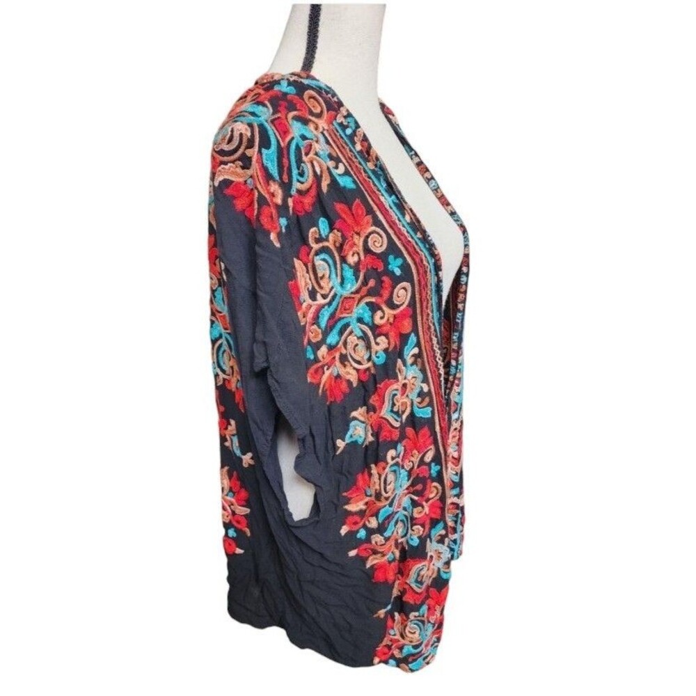 UMGEE Embroidered Kimono Open Front Top Size S/M Boho